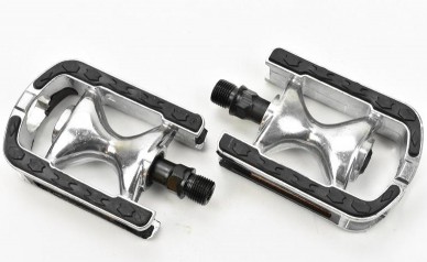 Pedál VeloGo alu csúszásmentes gumis 9/16, méret: 101mm × 72mm 7204050_APEDN