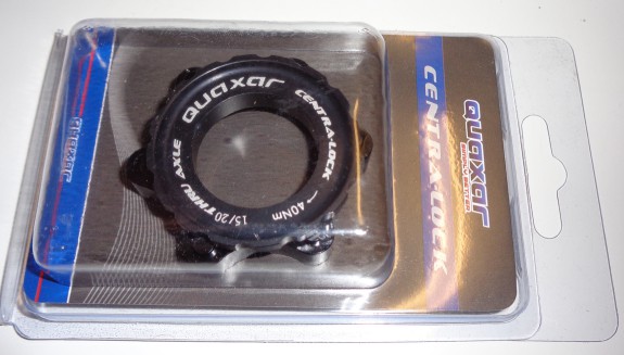 Center Lock adapter QUAXAR fekete QR15/20 mm CTR15BK_AAK