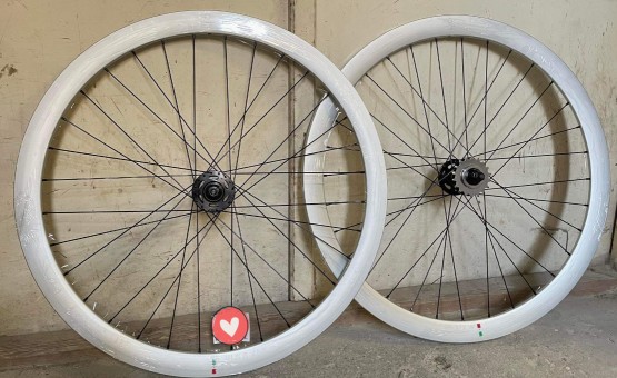 Kerékszett Gipiemme A40 32H matt eloxált fix/free ipari csapágyas U-Link fekete agyakkal UNBPA40elox_AKER