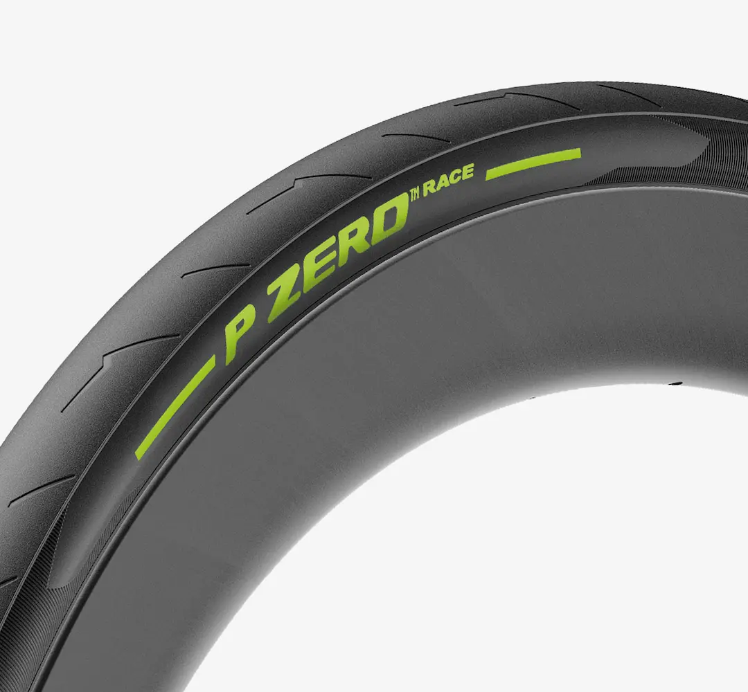 Külső Pirelli P ZERO™ Race 205gr. 120TPI LIME FELIRATTAL 26-622 “Made in Italy” 4297500_AGK