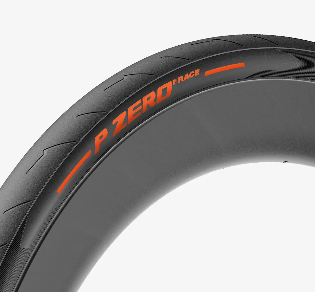 Külső Pirelli P ZERO™ Race 205gr. 120TPI NARANCSSÁRGA FELIRATTAL 26-622 “Made in Italy” 4297700_AGK