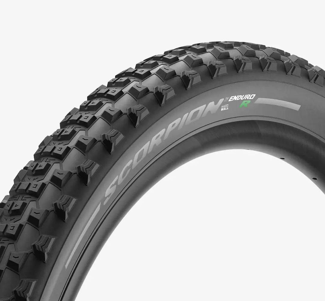 Külső Pirelli Scorpion™ ENDURO MTB R Defektvédelem: HardWall 60 TPI Tubeless ready fold. 27,5" x 2,6 (65-584) 3756900_AGK
