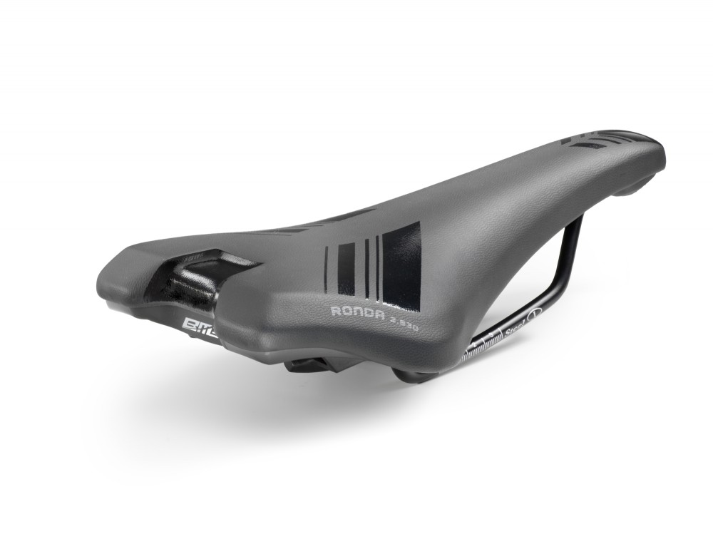 Nyereg Montegrappa BMG S012 RONDA fekete BMG-S012_ANYE